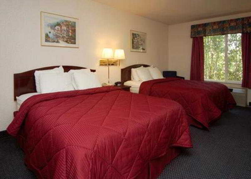 Quality Inn & Suites Fresno Northwest Ruang foto